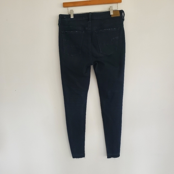 American Eagle Dark Wash Hi-Rise Super Stretch Jegging - Picture 5 of 9